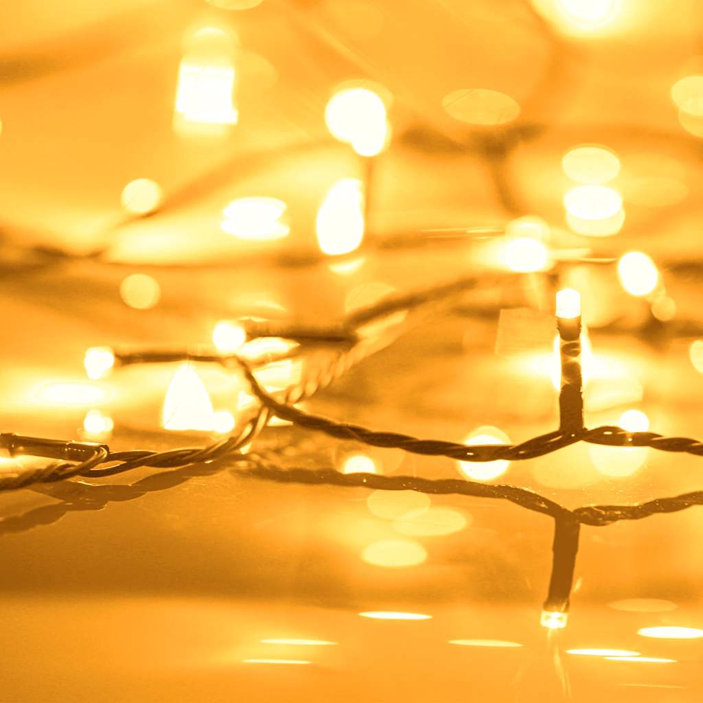 Lyskæde med 600 LED'er 60 m 8 lyseffekter IP44 varm hvid