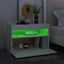 sengebord med LED-lys 2 stk. 60x35x40 cm konstrueret træ hvid