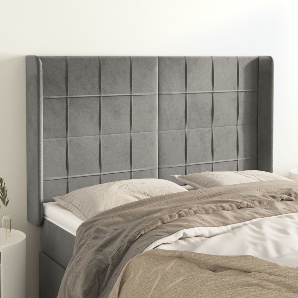 sengegavl med kanter 147x16x118/128 cm fløjl lysegrå