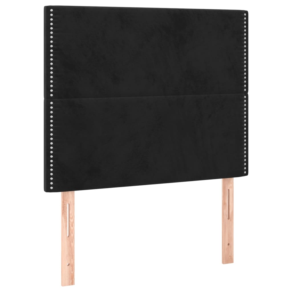 sengegavl med LED-lys 80x5x118/128 cm fløjl sort