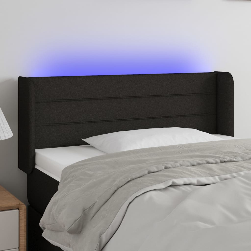 sengegavl med LED-lys 93x16x78/88 cm stof sort