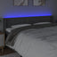 sengegavl med LED-lys 203x16x78/88 cm stof mørkegrå