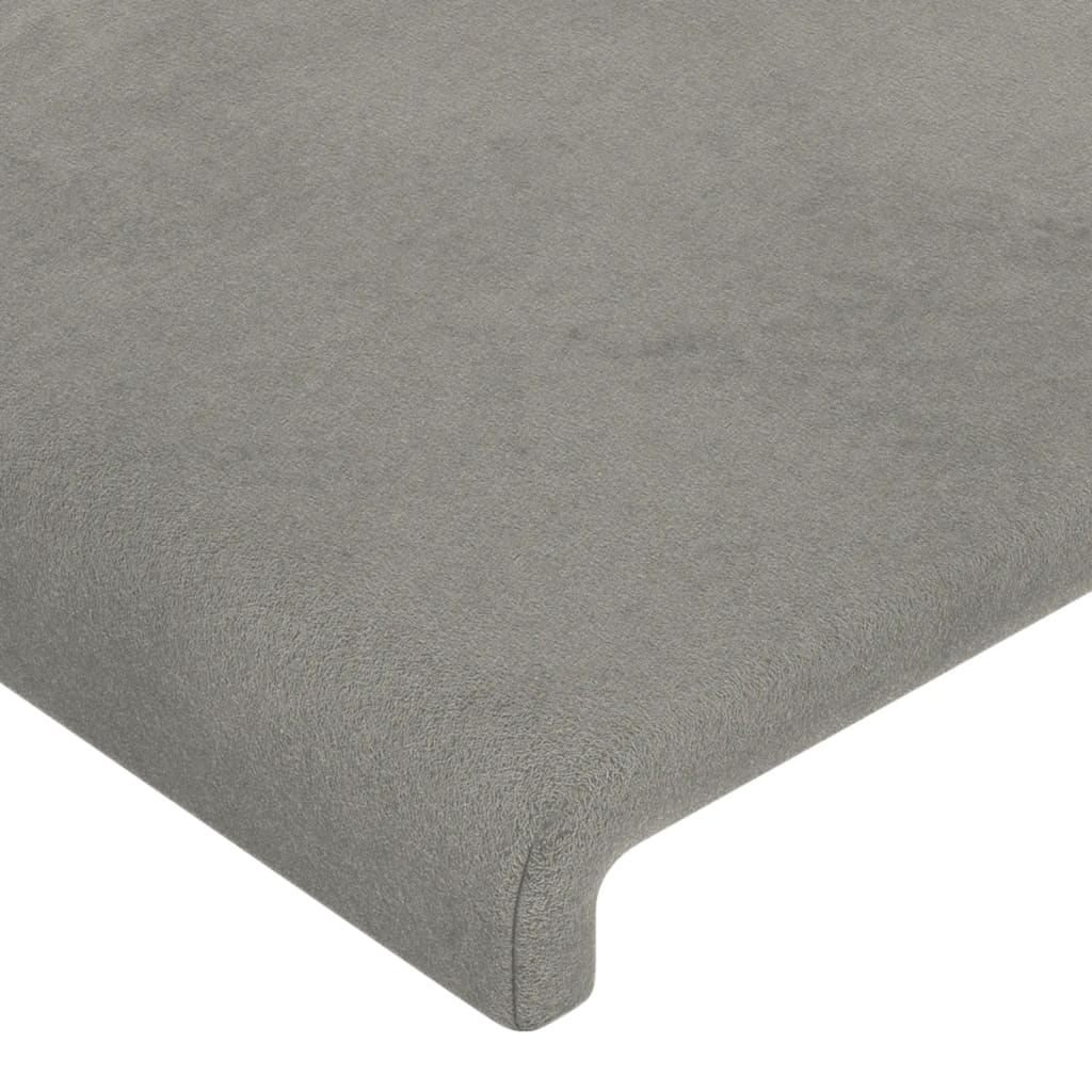 sengegavl med LED-lys 183x16x118/128 cm fløjl lysegrå