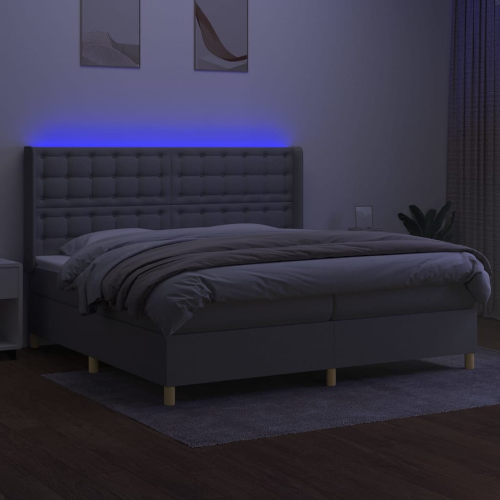 kontinentalseng med LED-lys 200x200 cm stof lysegrå