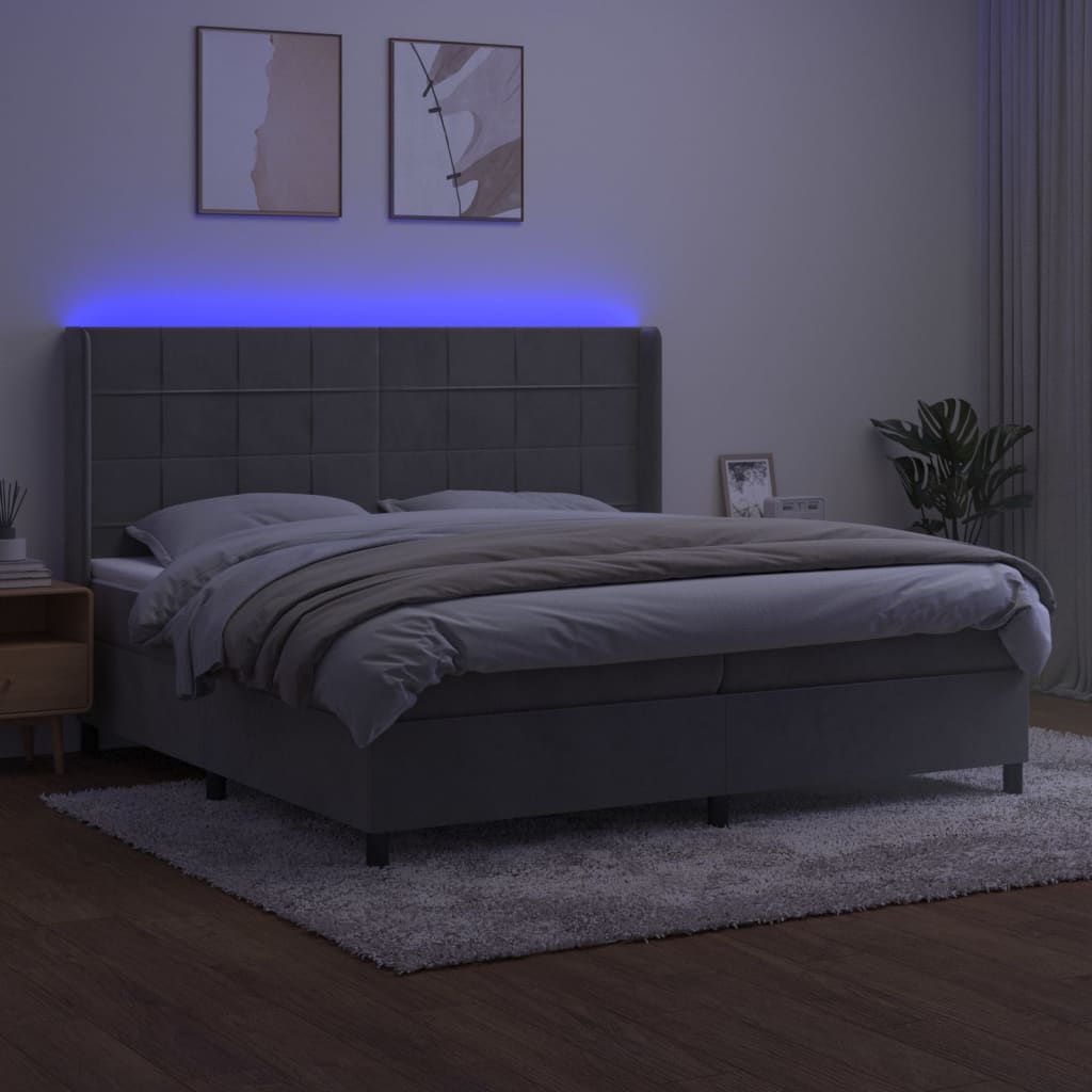 kontinentalseng med LED-lys 200x200 cm fløjl lysegrå