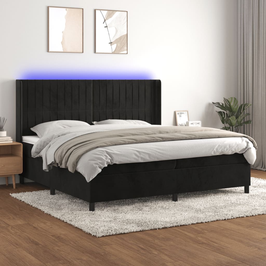 kontinentalseng med LED-lys 200x200 cm fløjl sort