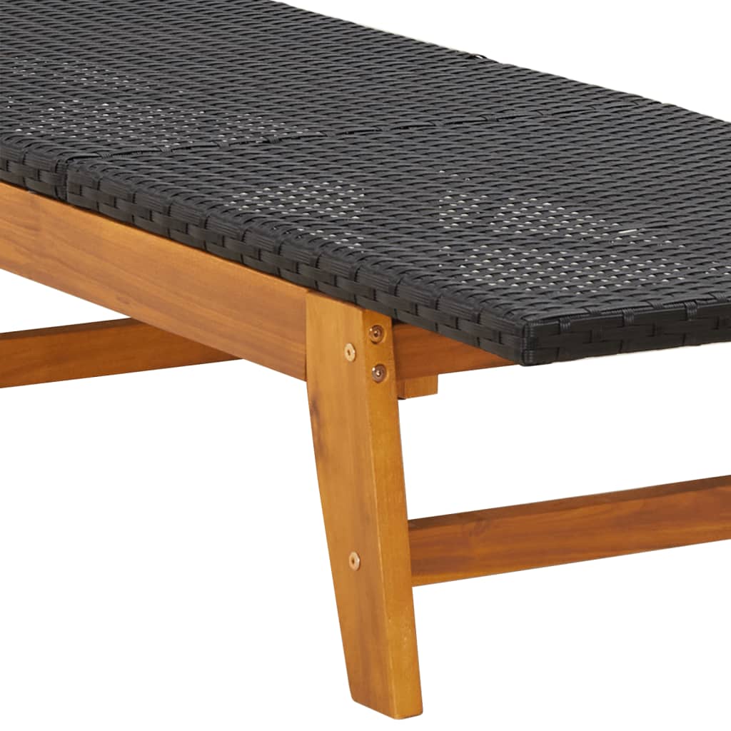 liggestol med bord polyrattan og massivt akacietræ
