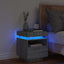 sengebord med LED-lys 40x39x48,5 cm grå sonoma-eg