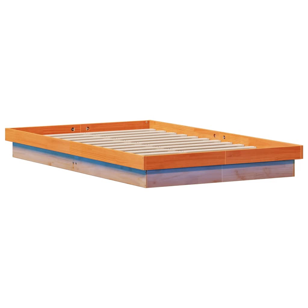 sengeramme med LED-lys 140x200 cm massivt fyrretræ gyldenbrun