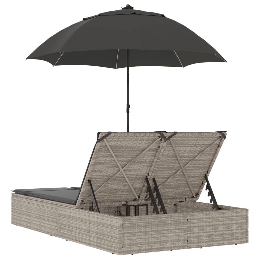 dobbelt loungesofa med hynder og parasol polyrattan lysegrå