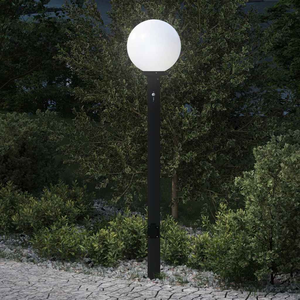 pullertlampe med sensor og stikkontakt 120 cm sort IP44