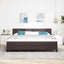 Box spring seng med hovedgærde Mørk Brun 200 x 200 cm Stof