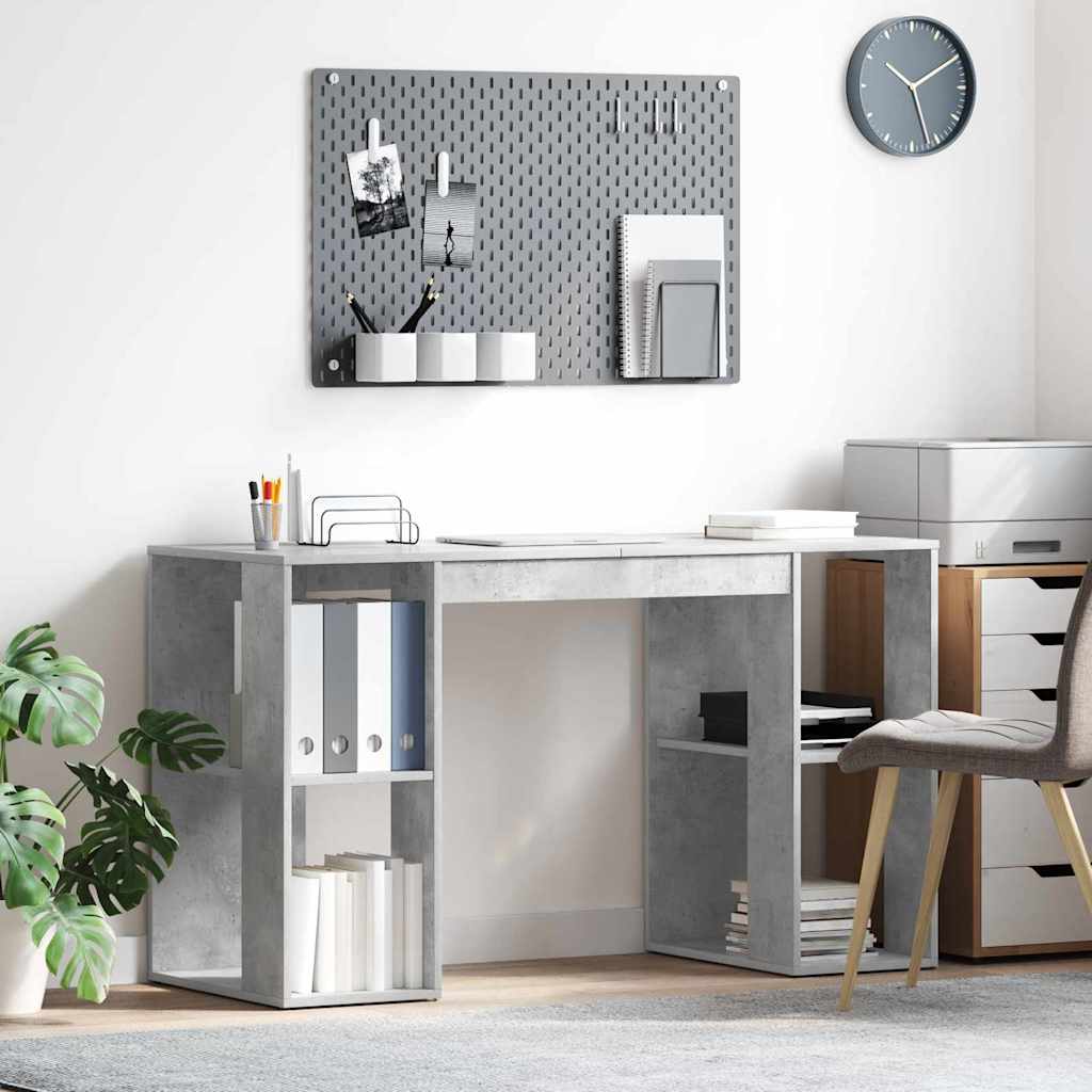 Skrivebord med hylder - beton grå, 130 × 50,5 × 75 cm, konstrueret træ