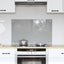 Køkkenbacksplash Lysegrå 80 x 50 cm hærdet glas