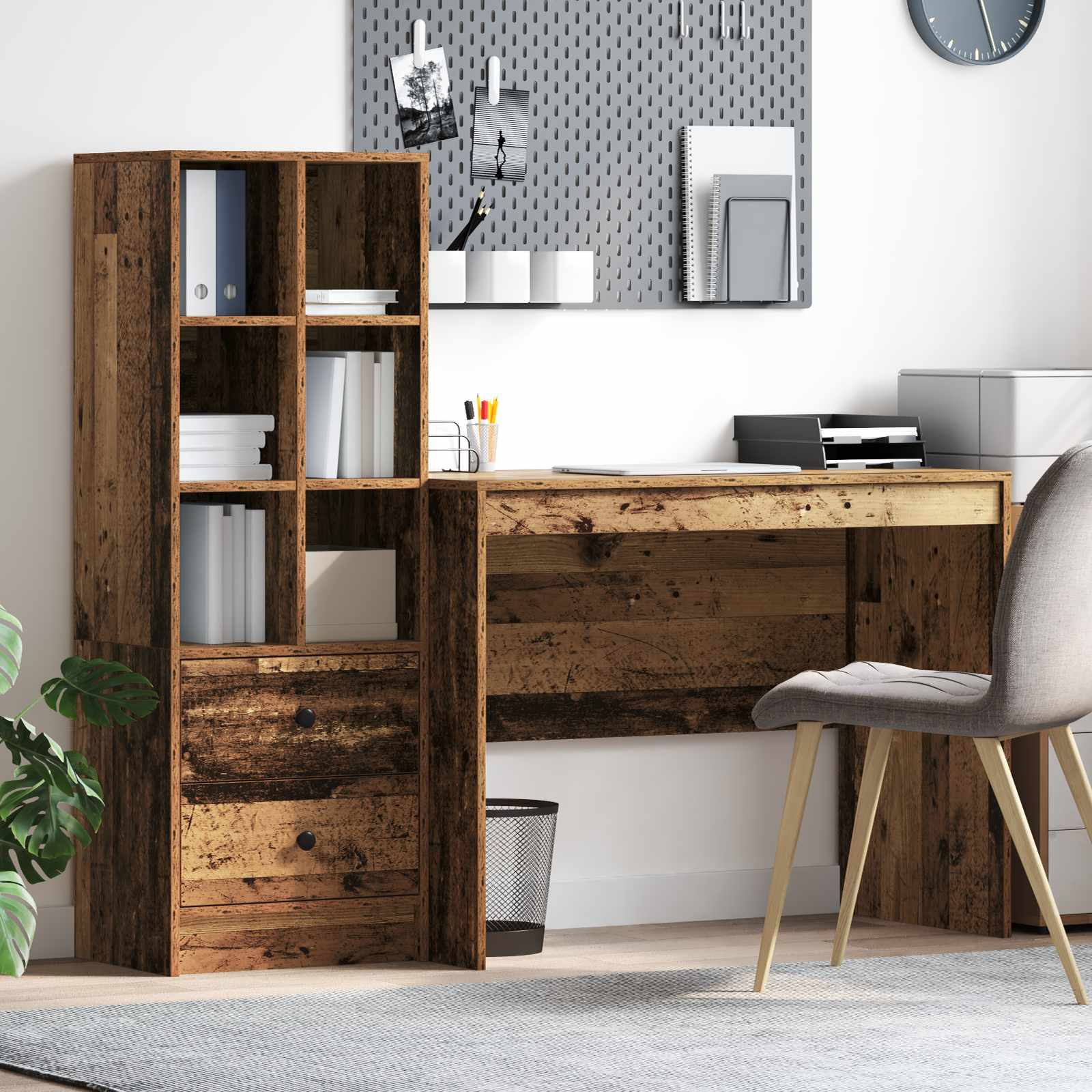 Skrivebord med hylder og 2 skuffer - gammelt træ look