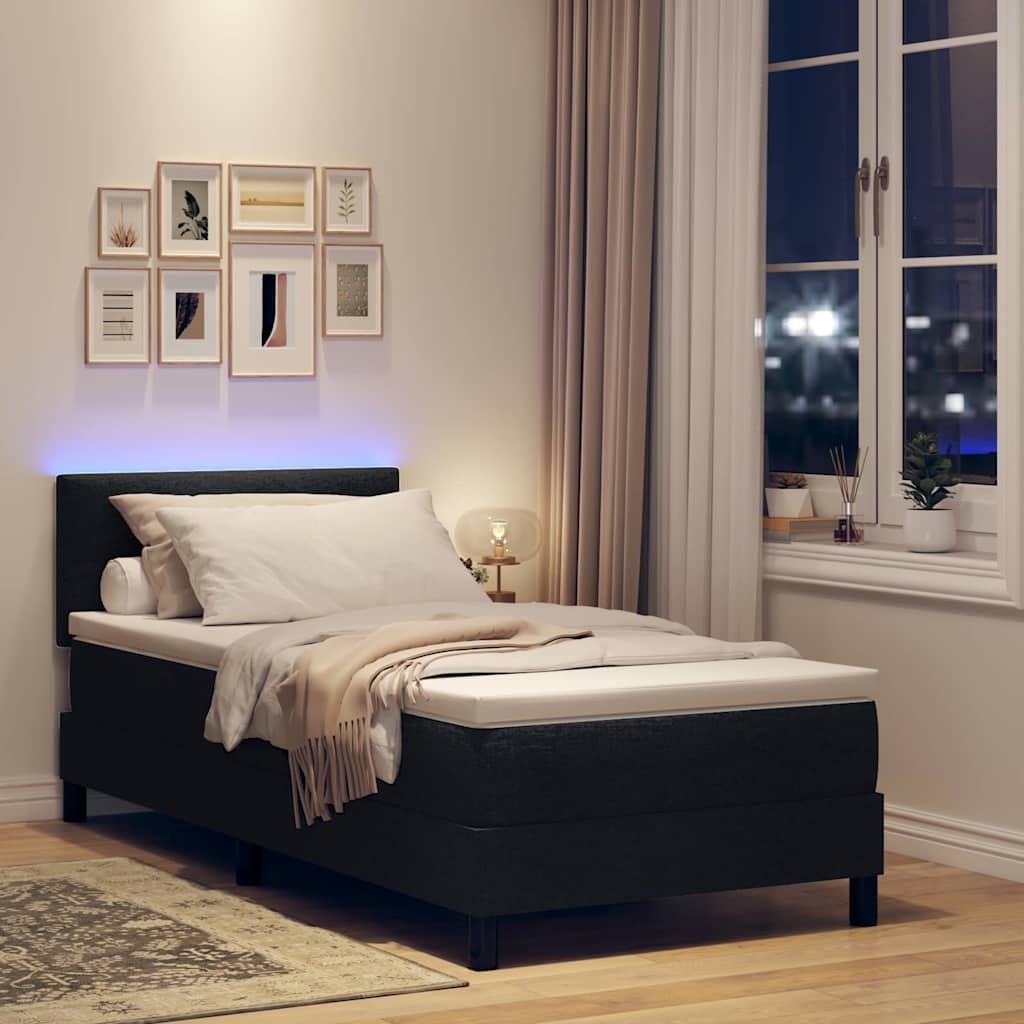 Box spring seng med LED-lysstrimler Sort 90 x 200 cm Stof