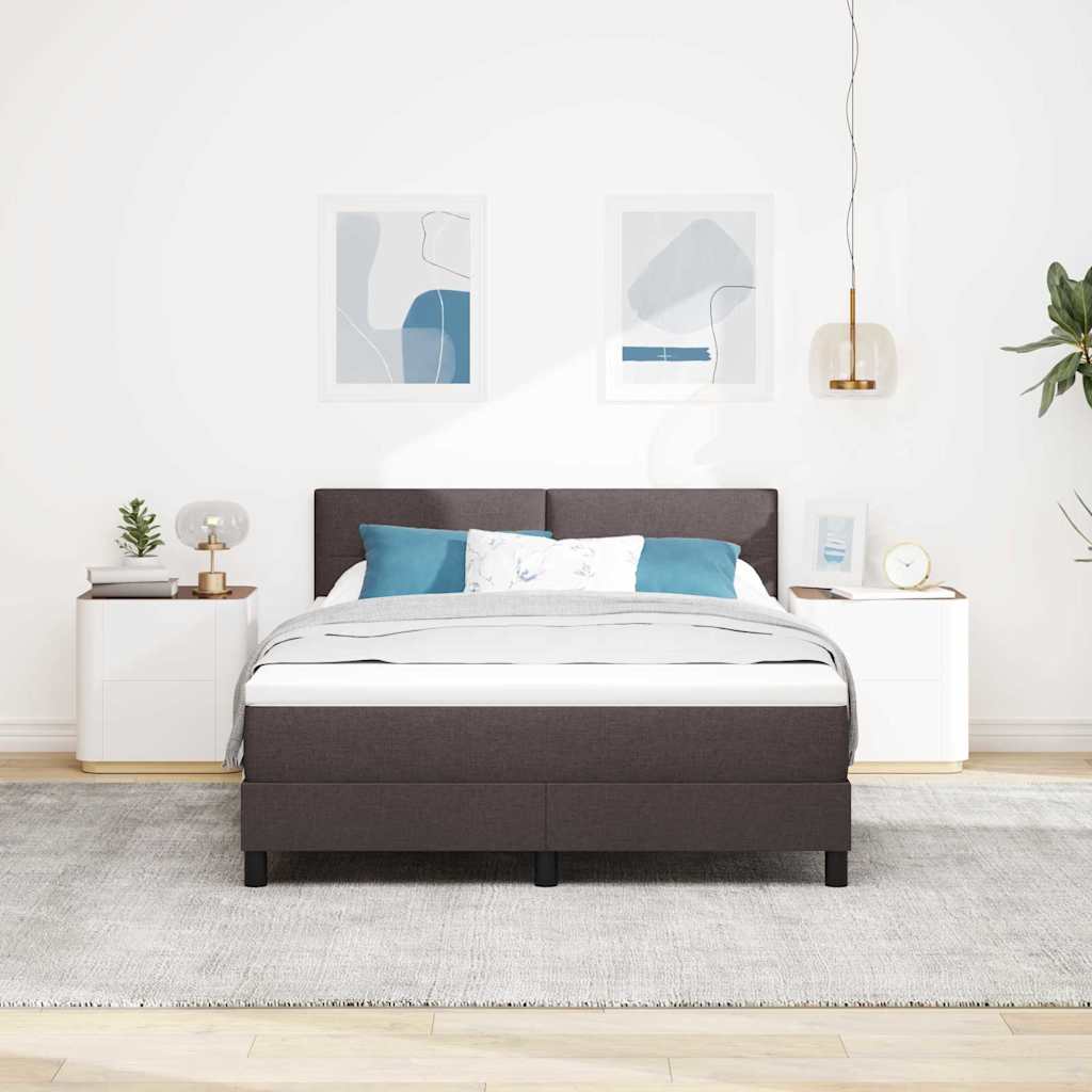 Box spring seng med LED-lysstrimler Mørk Brun 140 x 200 cm Stof