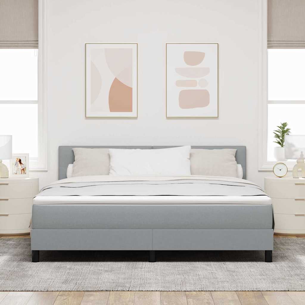 Box spring seng med LED-lysstrimler Lysegrå 180 x 200 cm Stof