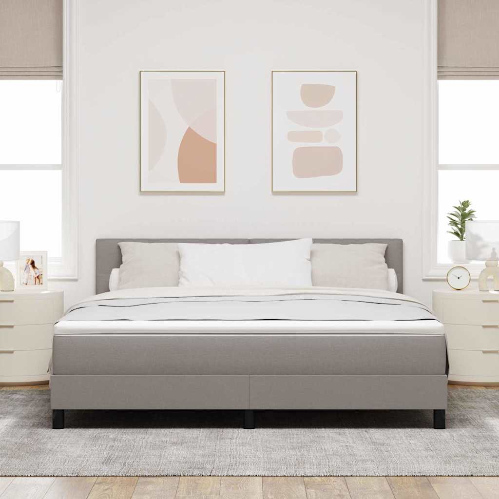 Box spring seng med LED-lysstrimler Gråbrun 180 x 200 cm Stof