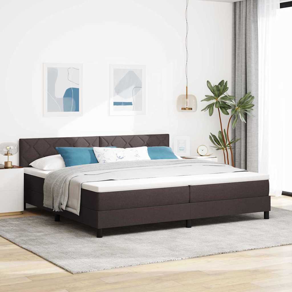 Box spring seng med LED-lysstrimler Mørk Brun 200 x 200 cm Stof