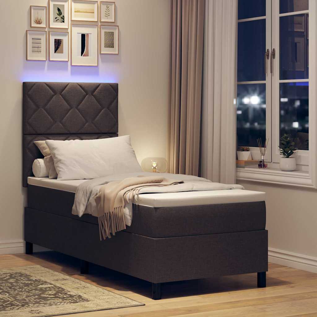 Box spring seng med LED-lysstrimler Mørkebrun 80 x 200 cm Stof
