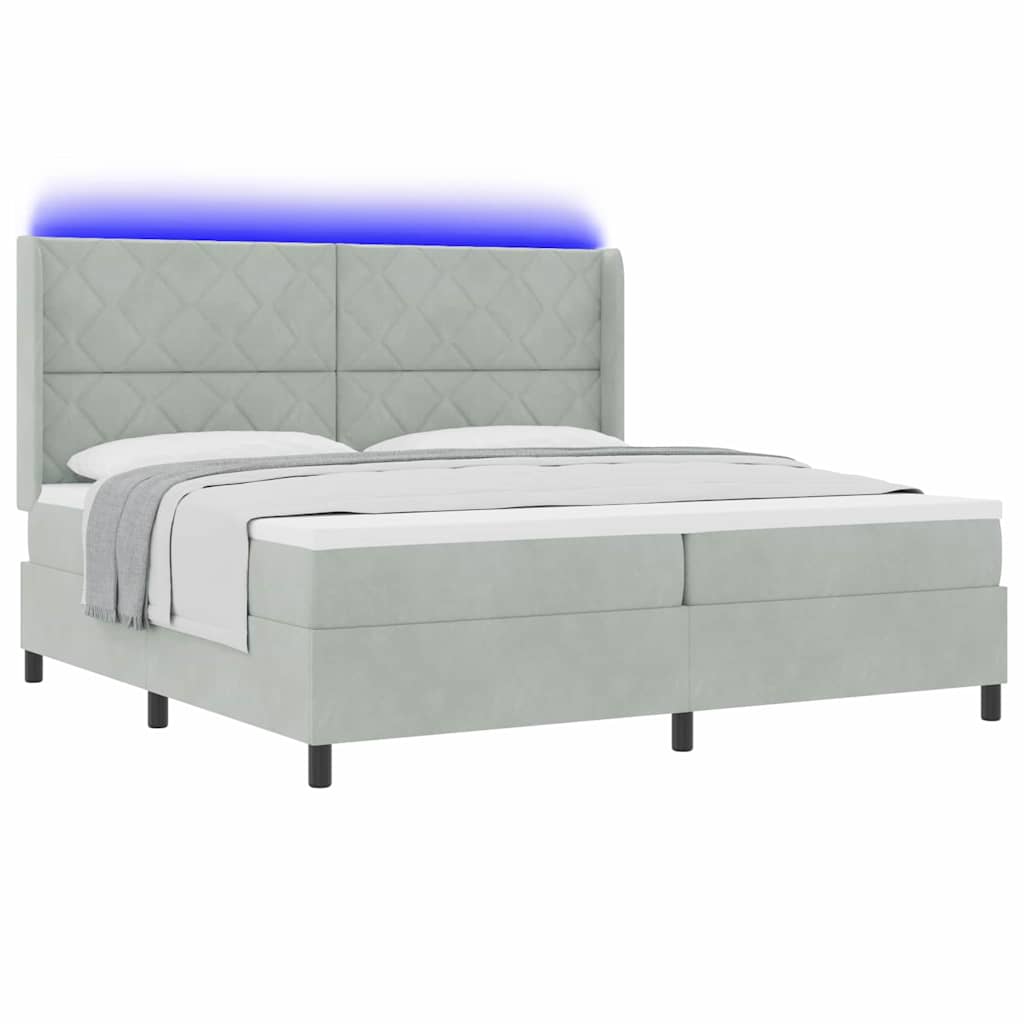 Box spring seng med LED-lysstrimler Lysegrå 200 x 200 cm Fløjl