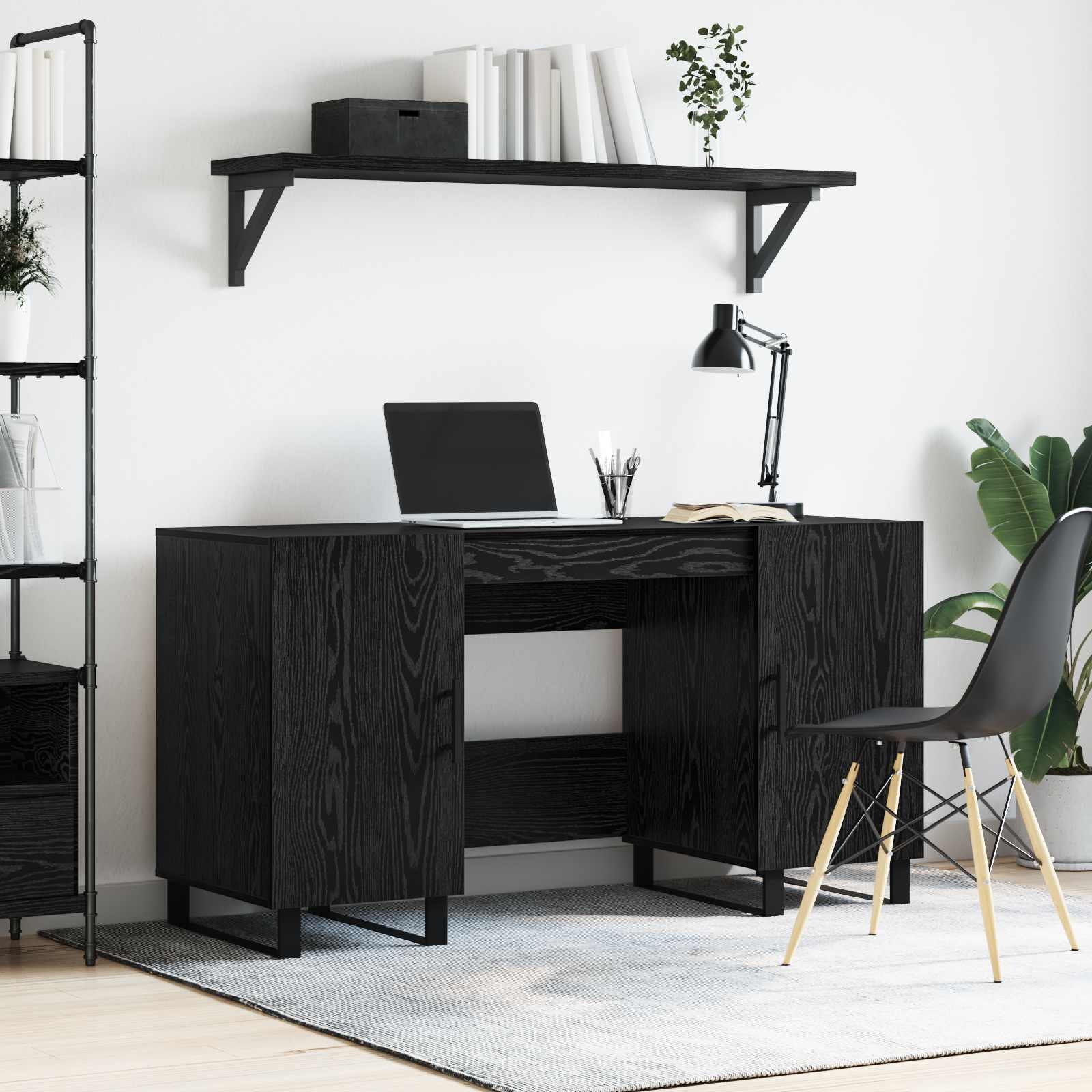 Skrivebord med skabe og hylder - sort eg, 140 × 50 × 75 cm, konstrueret træ