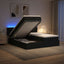 Ottoman seng med madras og LED Sort 160 x 200 cm Stof